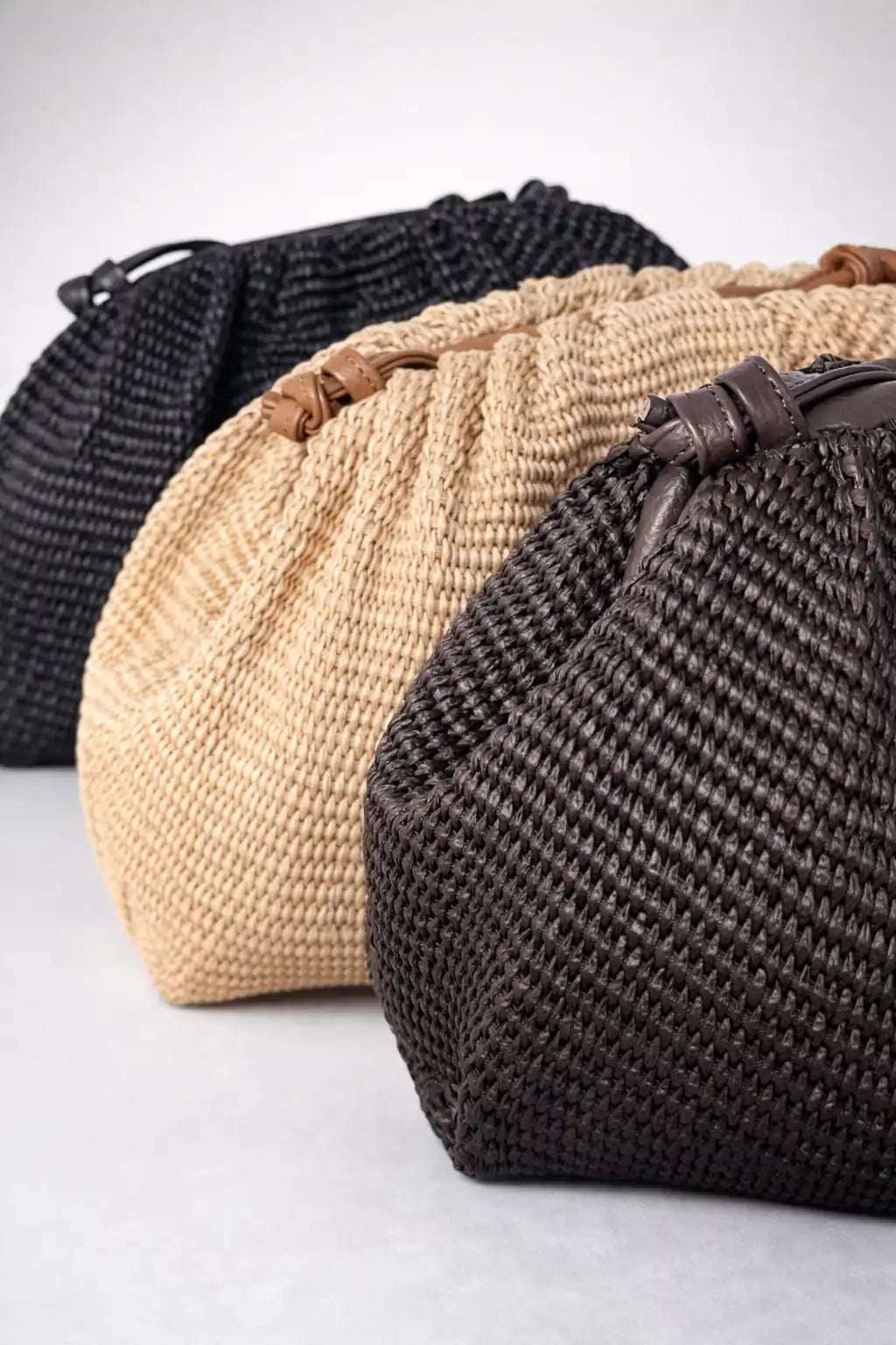 Clutch Viena