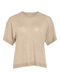 Camiseta Vila de punto fino beige champagne con acabado satinado manga corta y cuello redondo Vila nueva coleccion en cotton grey