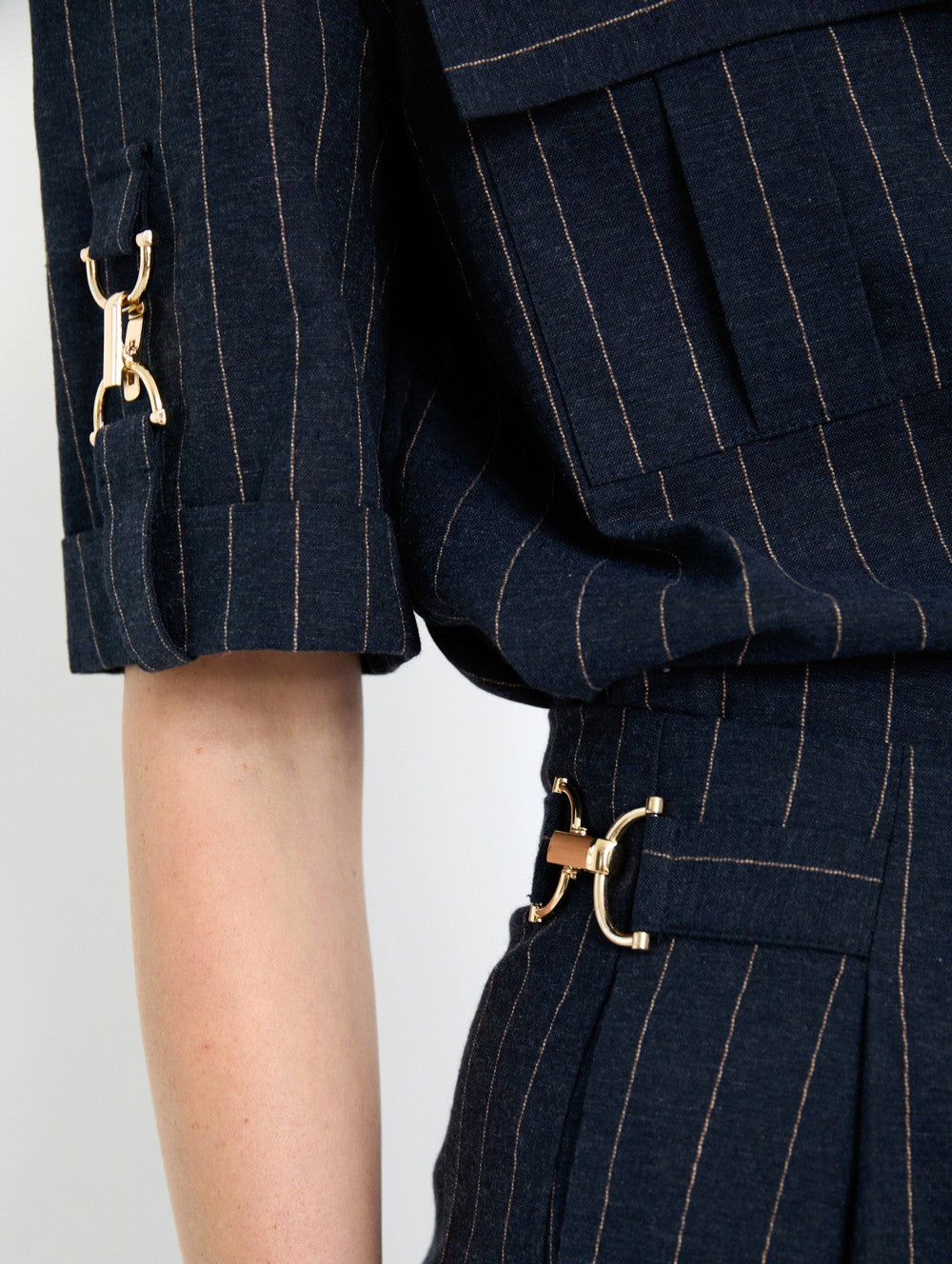 Pantalón raya Diplomatic