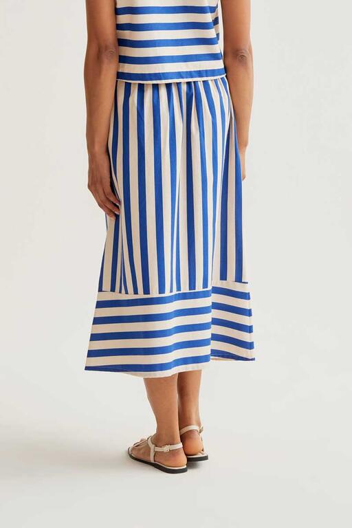Vista trasera Falda Mediterráneo midi de rayas azul Klein y blanco. Diseño fresco de inspiración marinera de Compañía Fantástica.