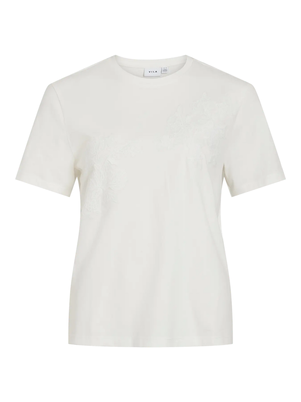 camiseta basica blanca con detalle de encaje en la vista frontal