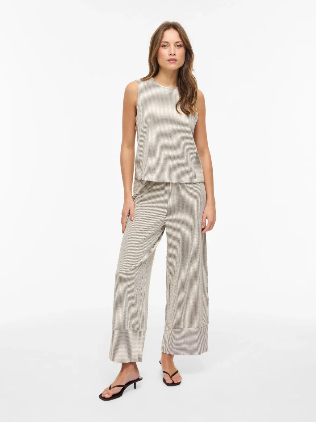 top tejido fluido rayas verticales vila nueva colección