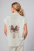 Camisa Kleopatra beige manga corta bordado espalda Goa Goa Cotton Grey Asturias