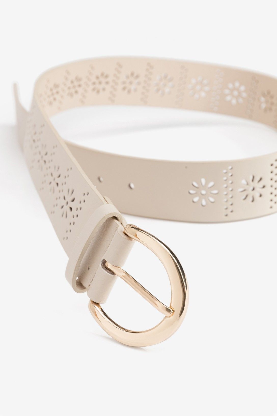 Cinturón beige troquelado floral con hebilla dorada Vilanova Asturias