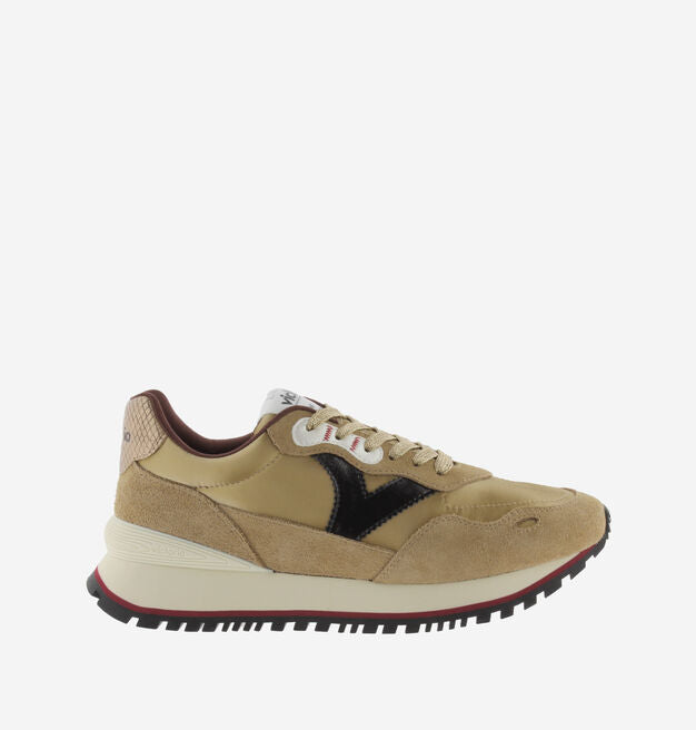 Sneakers Viento de Victoria vista lateral interior.