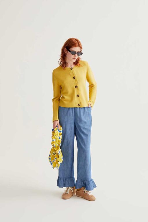 Cardigan amarillo punto fino botones look compañia fantástica en cotton grey nueva coleccion