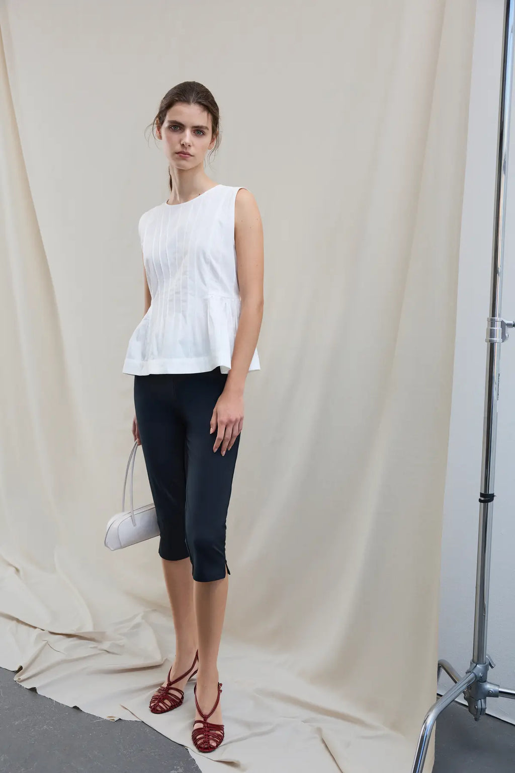 look top blanco vila sin mangas mujer elegante Cotton Grey tienda moda Piedras Blancas Asturias
