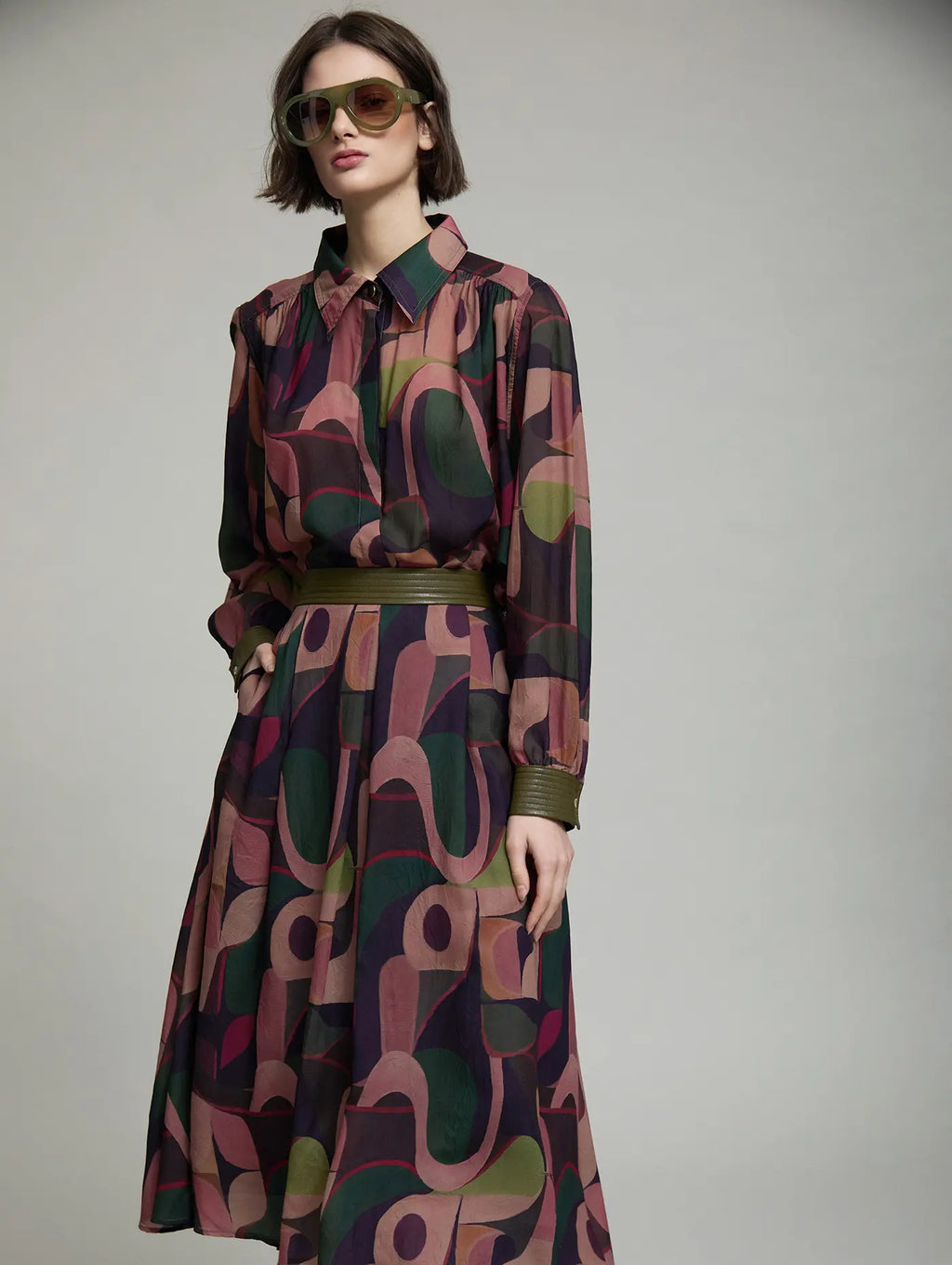 Falda midi Olivetti SKATIE con estampado abstracto multicolor 