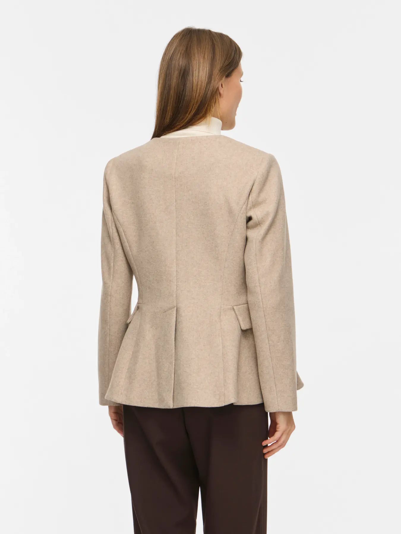 Chaqueta de paño Zikka beige de VILA vista lateral trasera