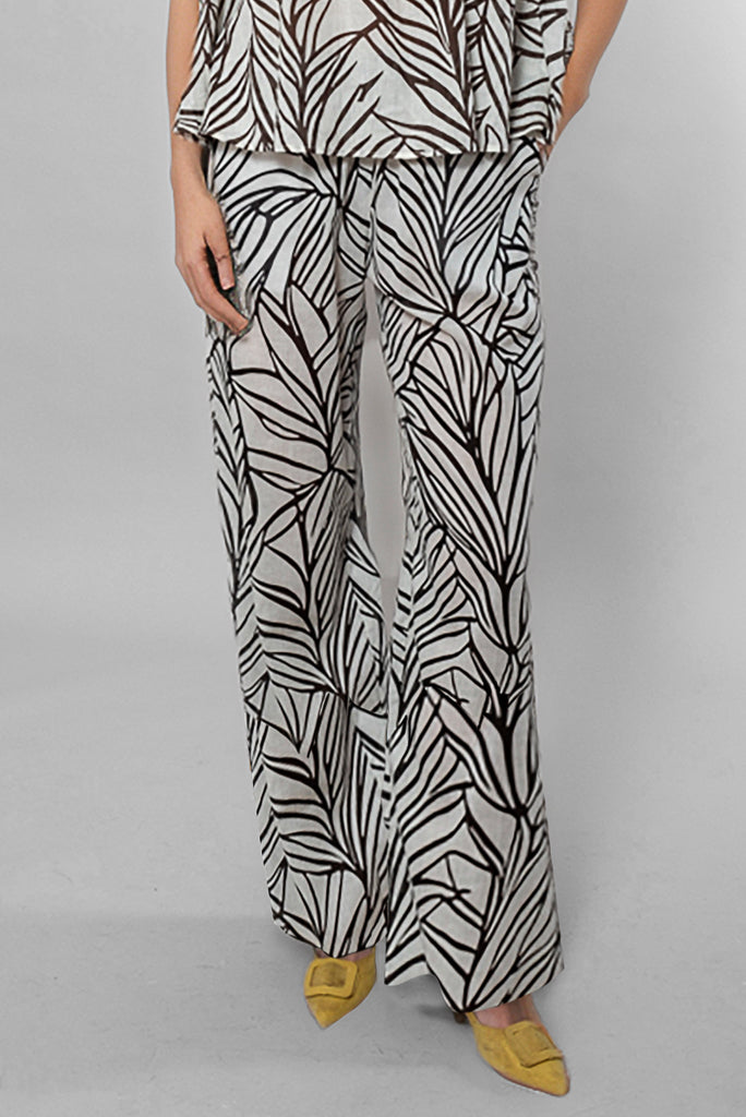 Pantalón Selene estampado hojas tonos tierra corte fluido Goa Goa Cotton Grey Asturias