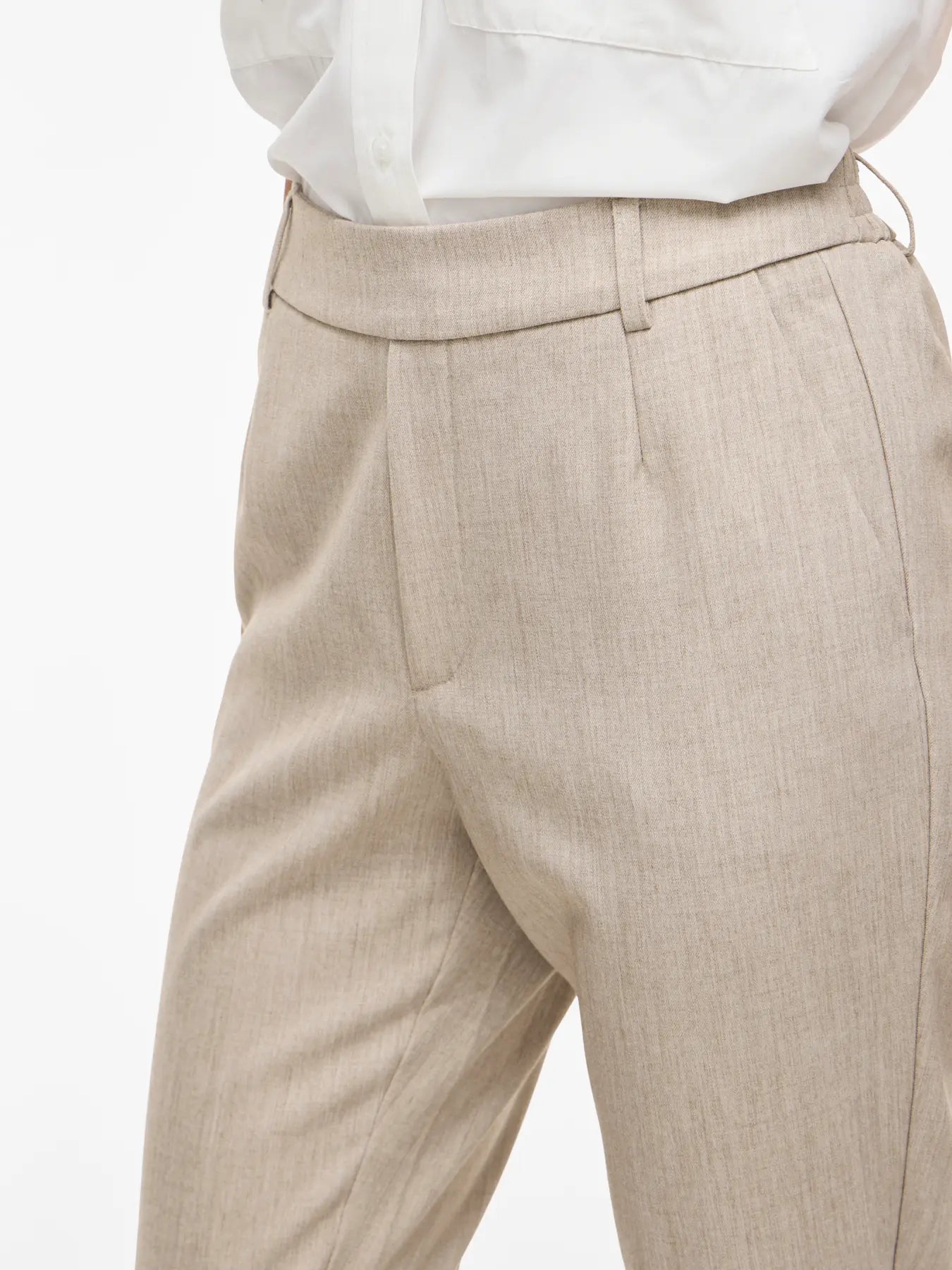 Pantalon traje estrecho lino con goma en cintura de vila 