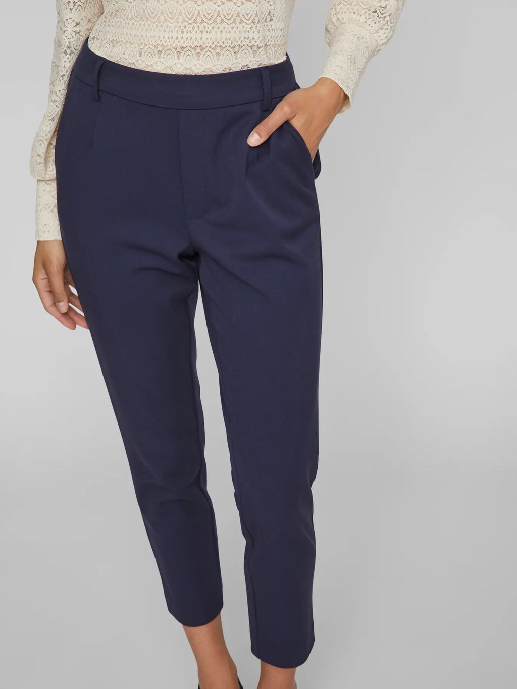 Pantalon traje estrecho azul marino con goma en cintura de vila 