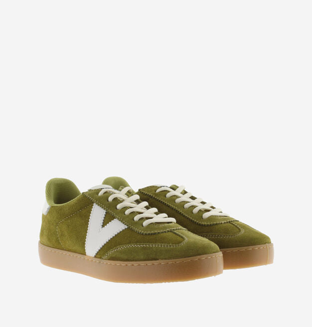 Par de zapatillas Berlin Ciclista de Victoria en serraje. verde pistacho