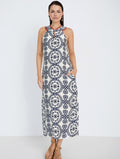 vestido largo blanco estampado azul Skatie