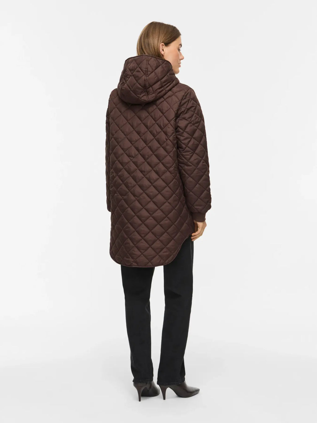 Plumas Greta acolchado romboidal  largo con capucha para mujer